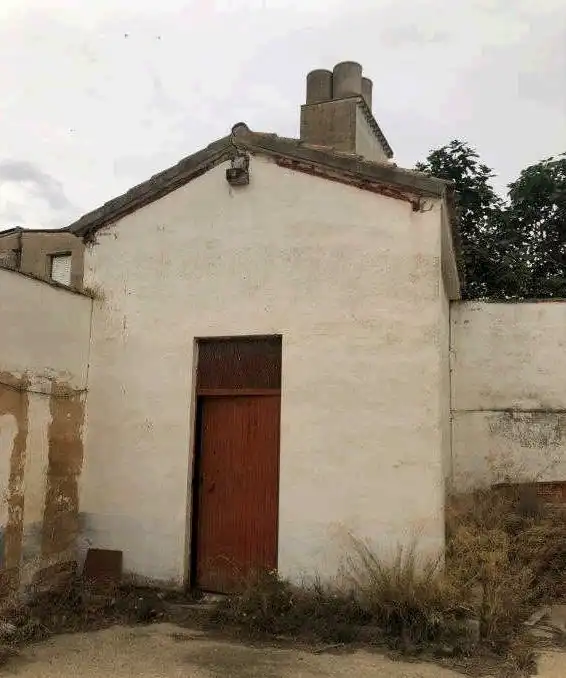 Außenansicht von Gebäude zum Verkauf in Peralta / Azkoien