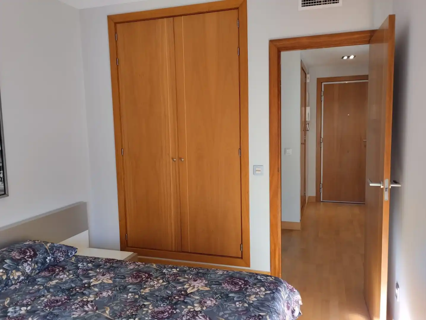 Habitación de Piso en venta en Málaga con Aire acondicionado, Jardín privado y Amueblado
