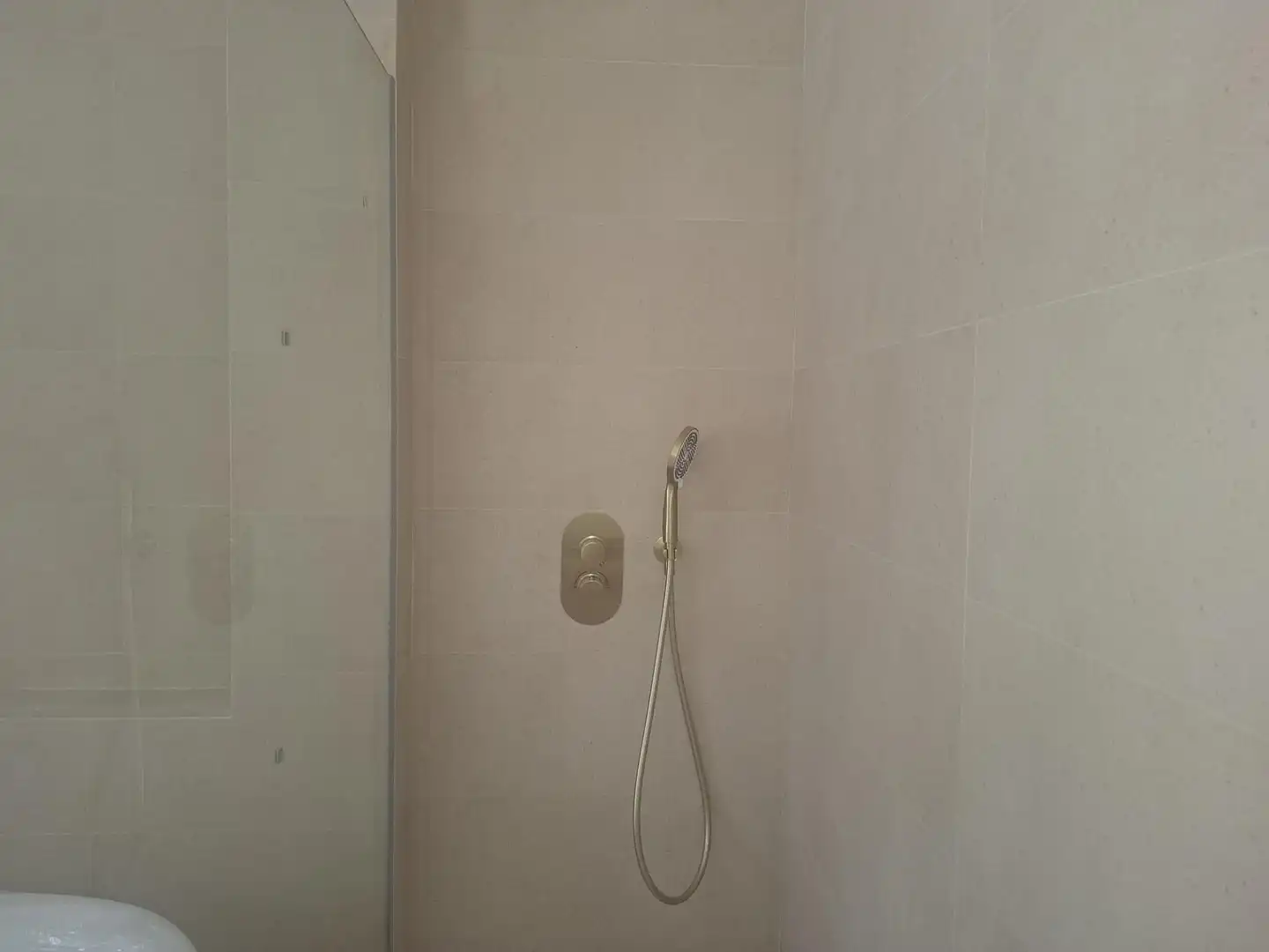 Baño de Casa o chalet en venta en L'Alfàs del Pi con Aire acondicionado, Jardín privado y Terraza