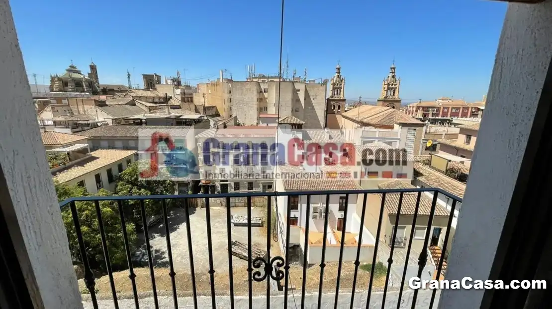 Außenansicht von Wohnung zur untervermieten in Granada mit Klimaanlage, Heizung und Möbliert