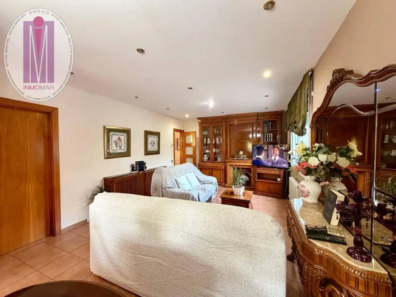 Casa amb jardí en venda a Avenida 303, imagen 8
