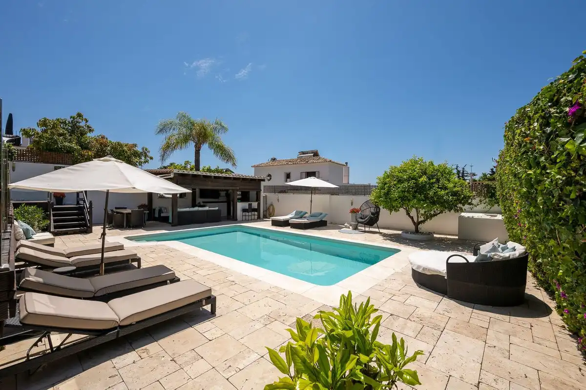 Reihenhaus zum Verkauf in Río Real - Los Monteros, imagen 2