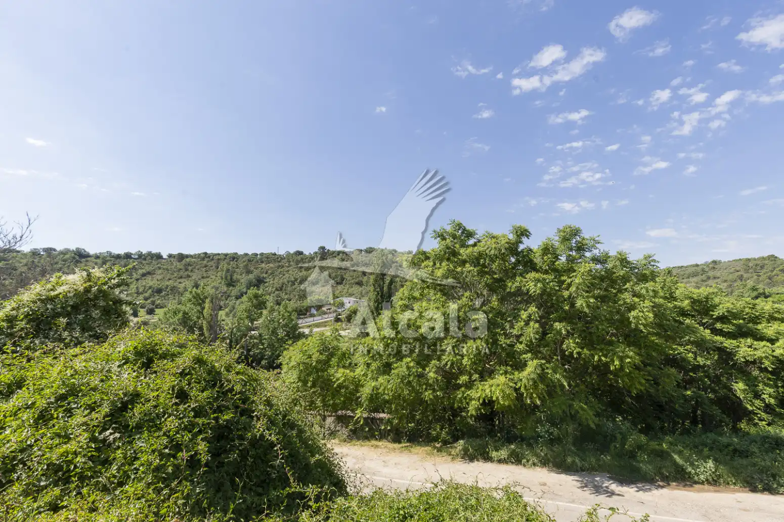 Residencial en venta en Hueva
