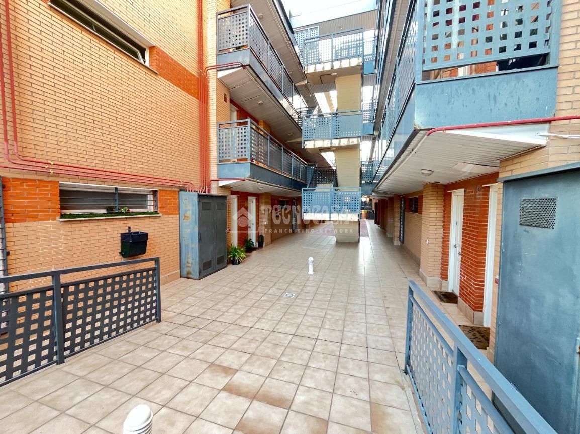 Vista exterior de Piso en venta en Loeches