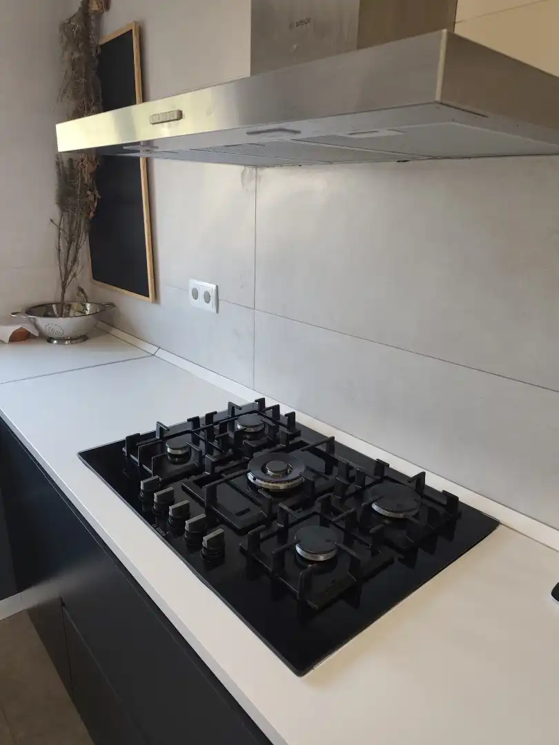 Cuina de Casa o xalet en venda en Santa Eulàlia de Ronçana, Barcelona