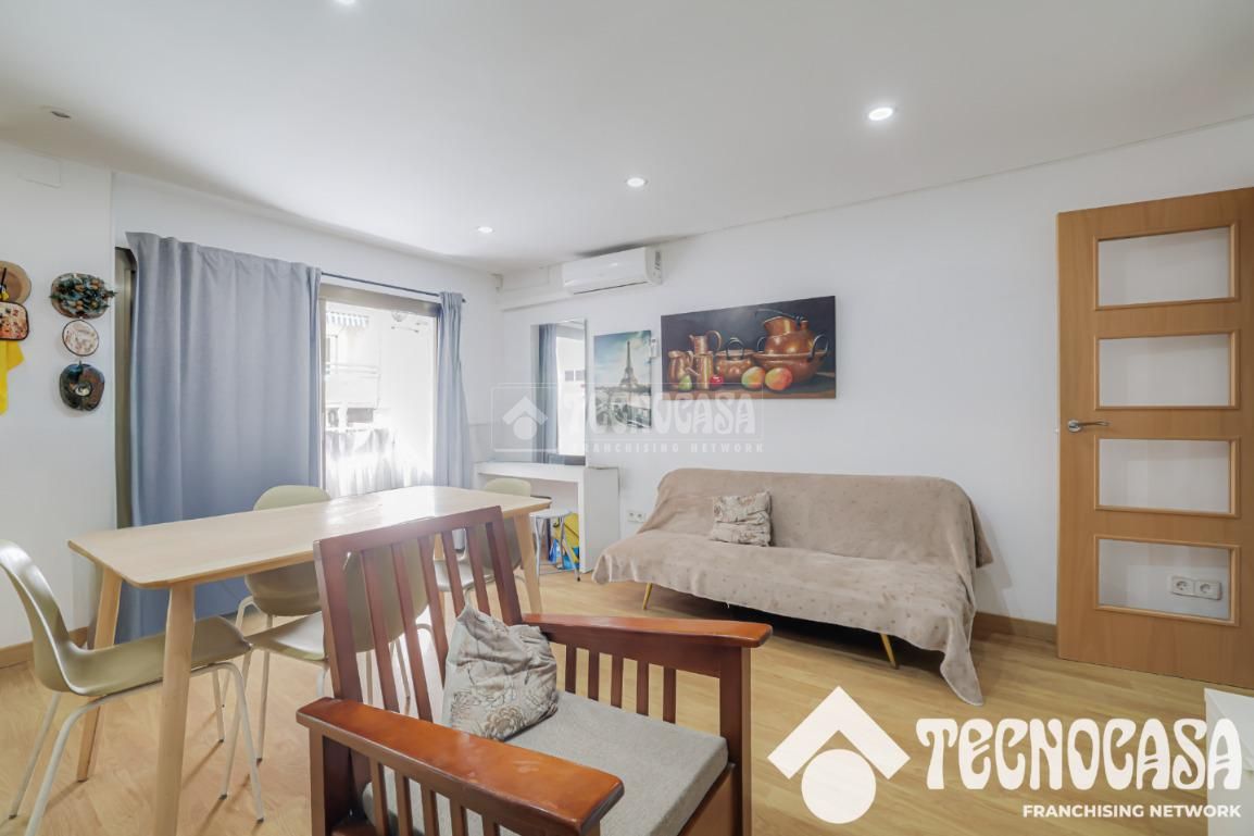 Flat for sale in Centre - Nucli Antic