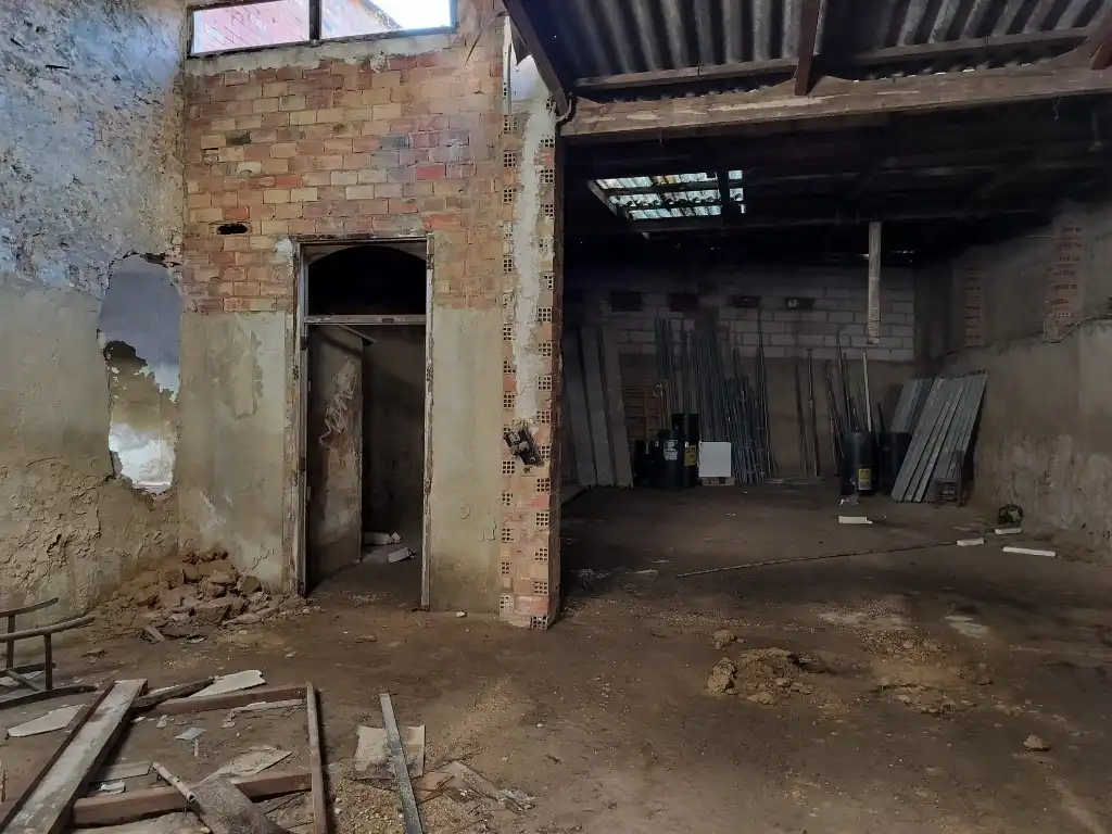 Edifici en venda en Paterna