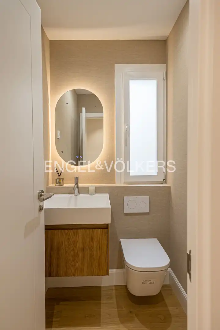 Baño de Piso en venta en Madrid con Aire acondicionado, Calefacción y Parquet