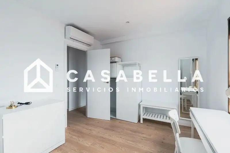 Habitación de Piso en venta en Valencia con Aire acondicionado, Calefacción y Terraza