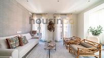 Living room of Flat for sale in  Madrid Capital  with Air Conditioner and Heating