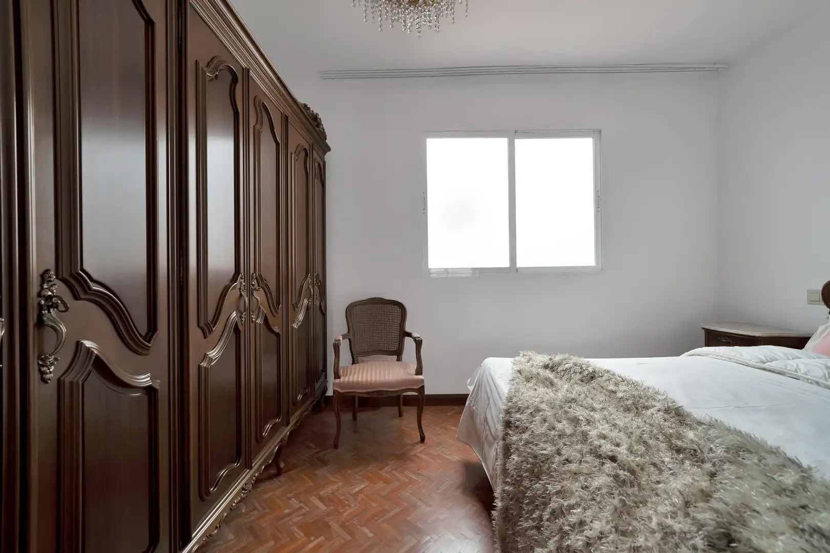 Bedroom of Apartments for sale in Marbella  with Parquet flooring and Balcony