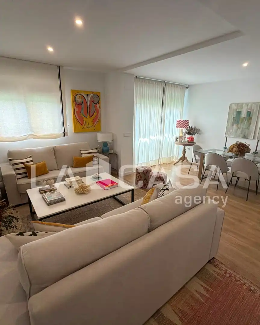 Casa a schiera con piscina in vendita a Entrenúcleos, imagen 6