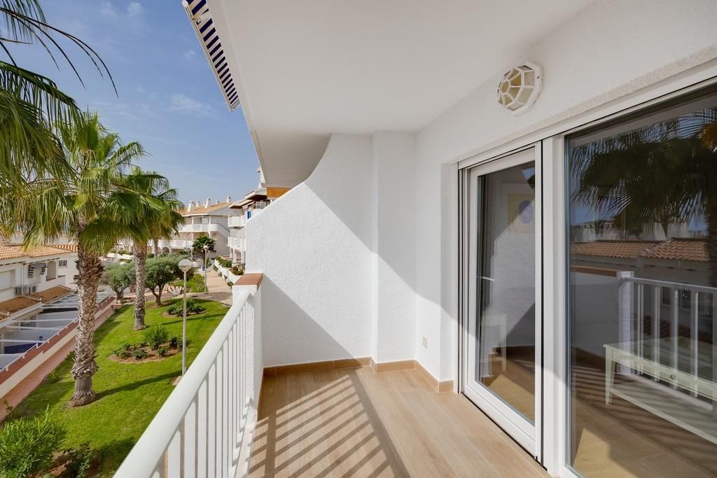 Balcony of Flat for sale in Orihuela  with Air Conditioner, Terrace and Swimming Pool