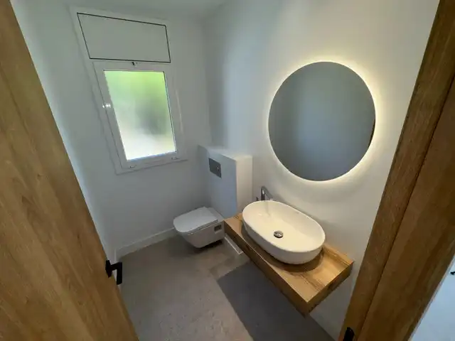 Bathroom of Houses for sale in Sant Cebrià de Vallalta  with Air Conditioner, Heating and Private garden
