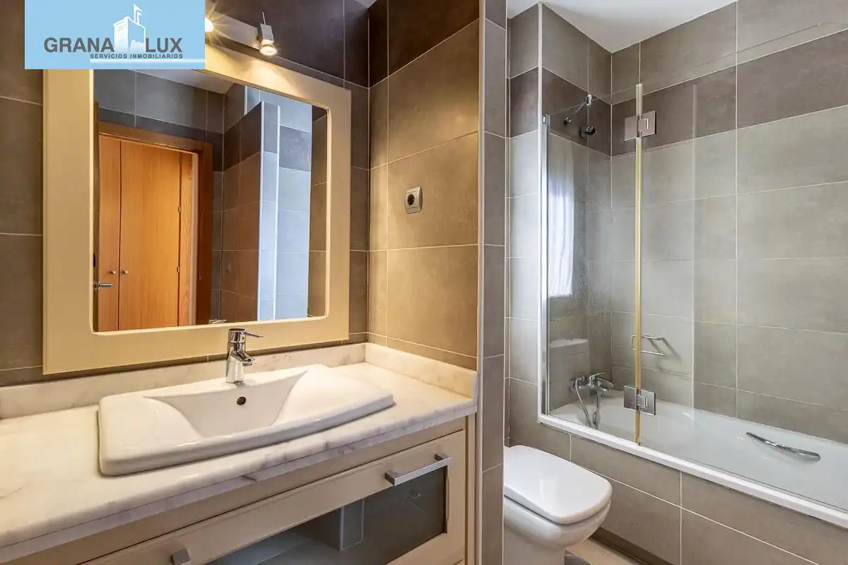House with terrace for sale in Calle Guadiana, imagen 29