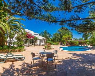 Garden of House or chalet for sale in Es Castell  with Air Conditioner, Heating and Private garden