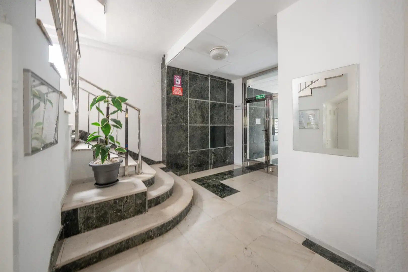 Apartments for sale in Avenida COMUNITAT VALENCIANA, Levante Alto