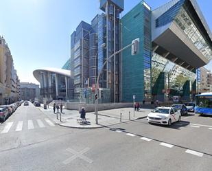 Vista exterior de Oficina en venda en  Madrid Capital amb Aire condicionat