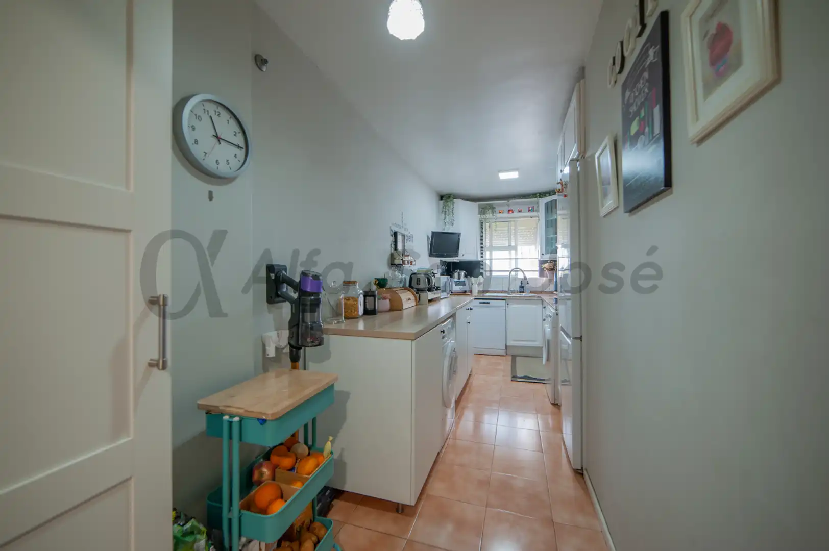 Cocina de Piso en venta en La Rinconada con Aire acondicionado