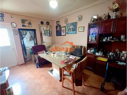 Sala d'estar de Casa o xalet en venda en  Córdoba Capital amb Aire condicionat, Calefacció i Traster