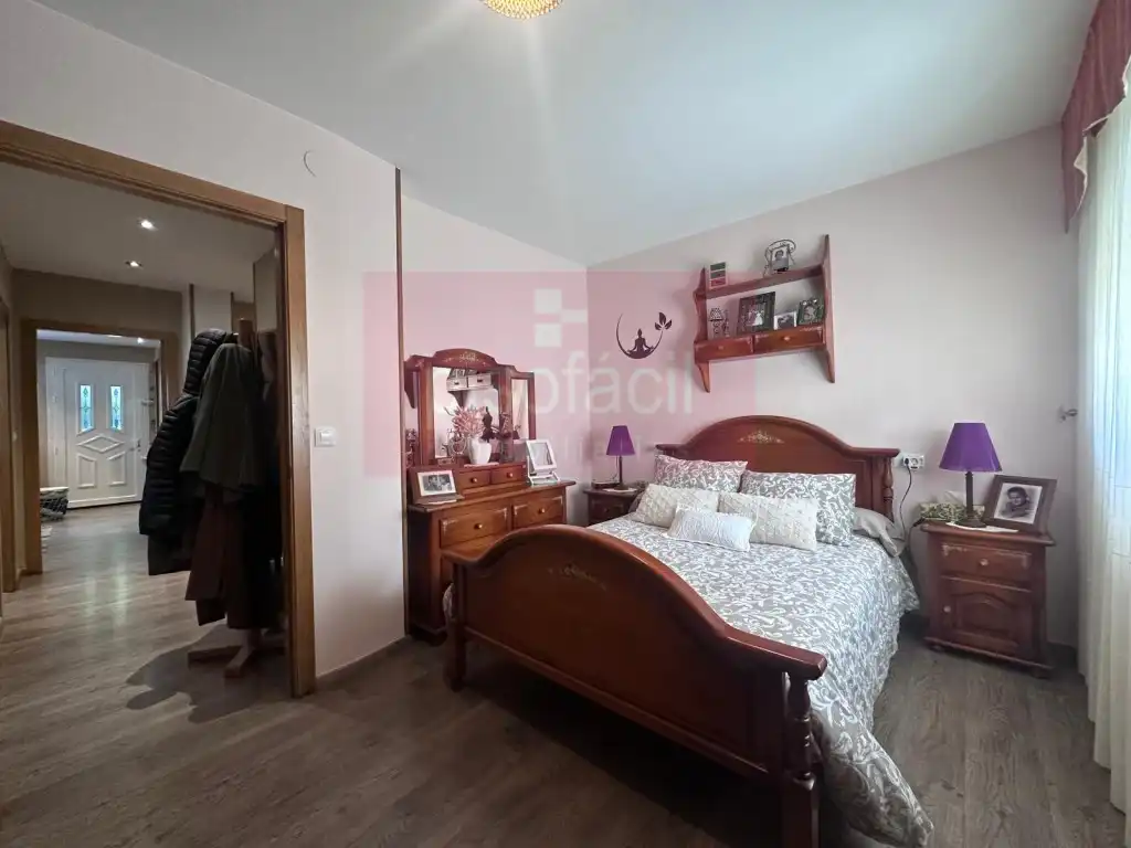 Bedroom of Houses for sale in Lugo