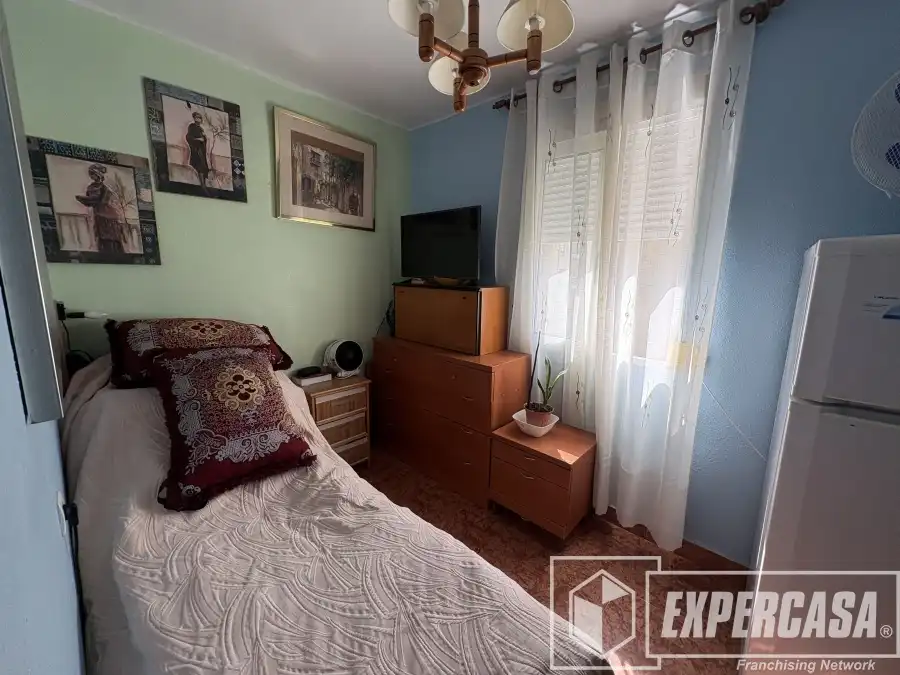 Habitación de Piso en venta en Castellón de la Plana / Castelló de la Plana con Amueblado