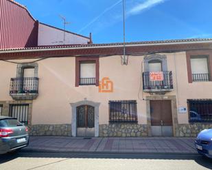 Vista exterior de Casa o xalet en venda en Villamanín