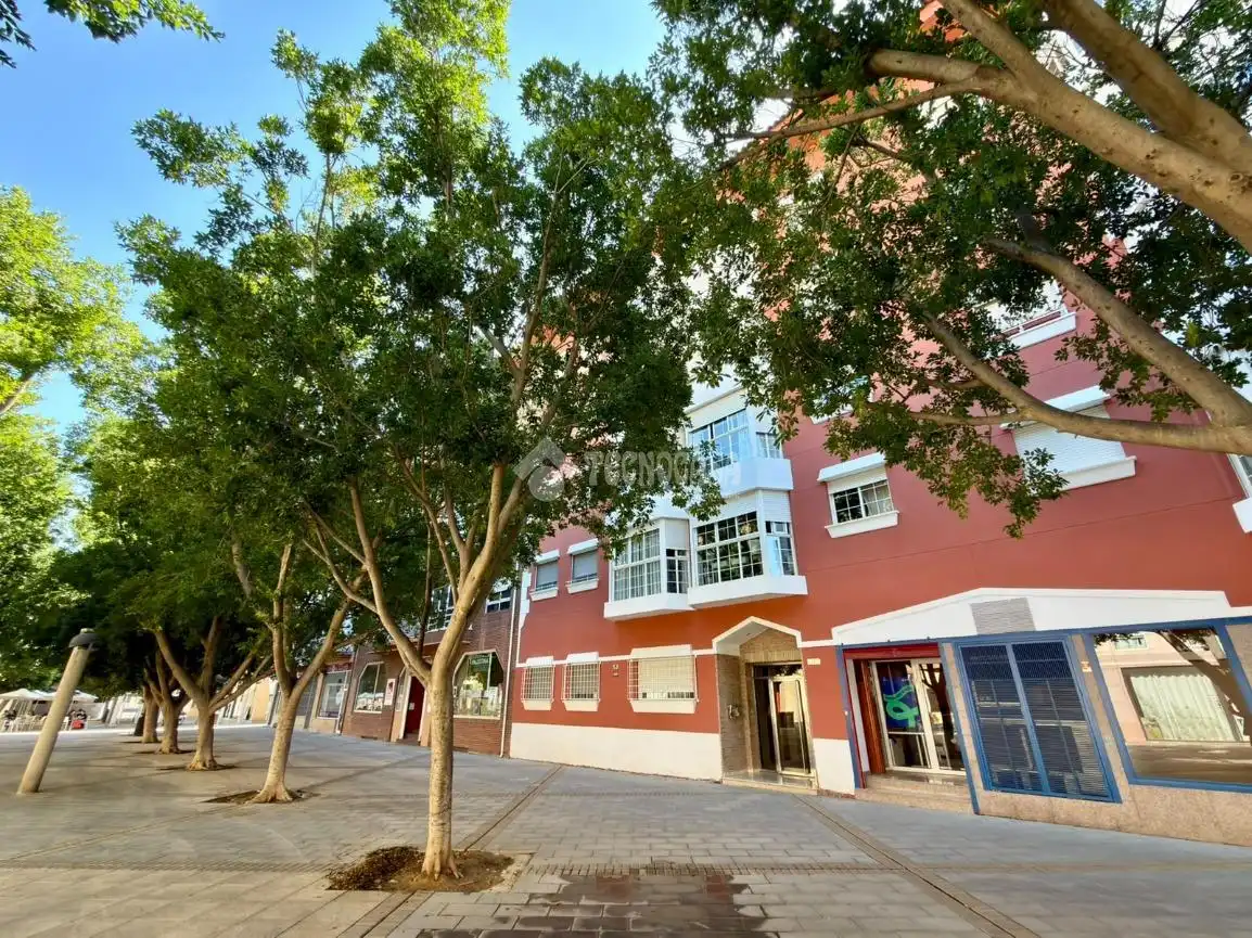 Vista exterior de Piso en venta en Murcia con Calefacción y Terraza