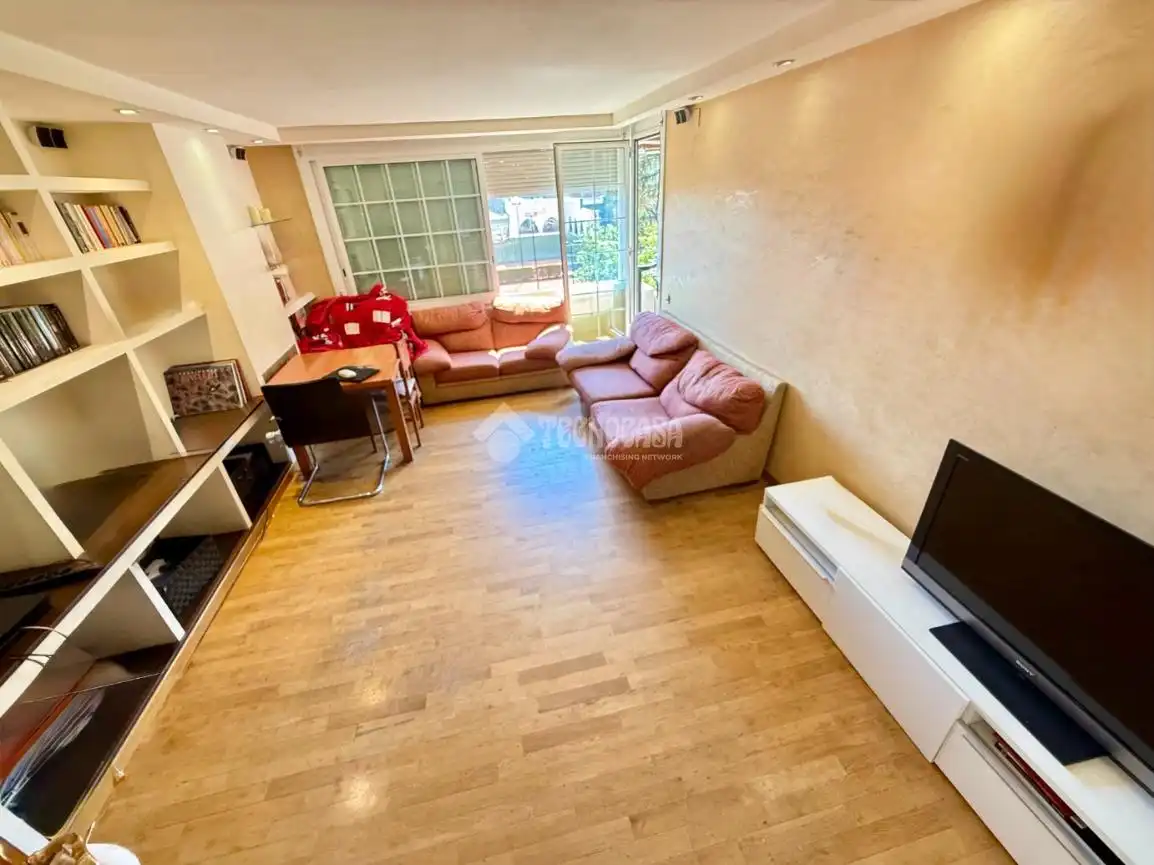Wohnzimmer von Wohnung zum Verkauf in Barcelona mit Gemeinschaftspool