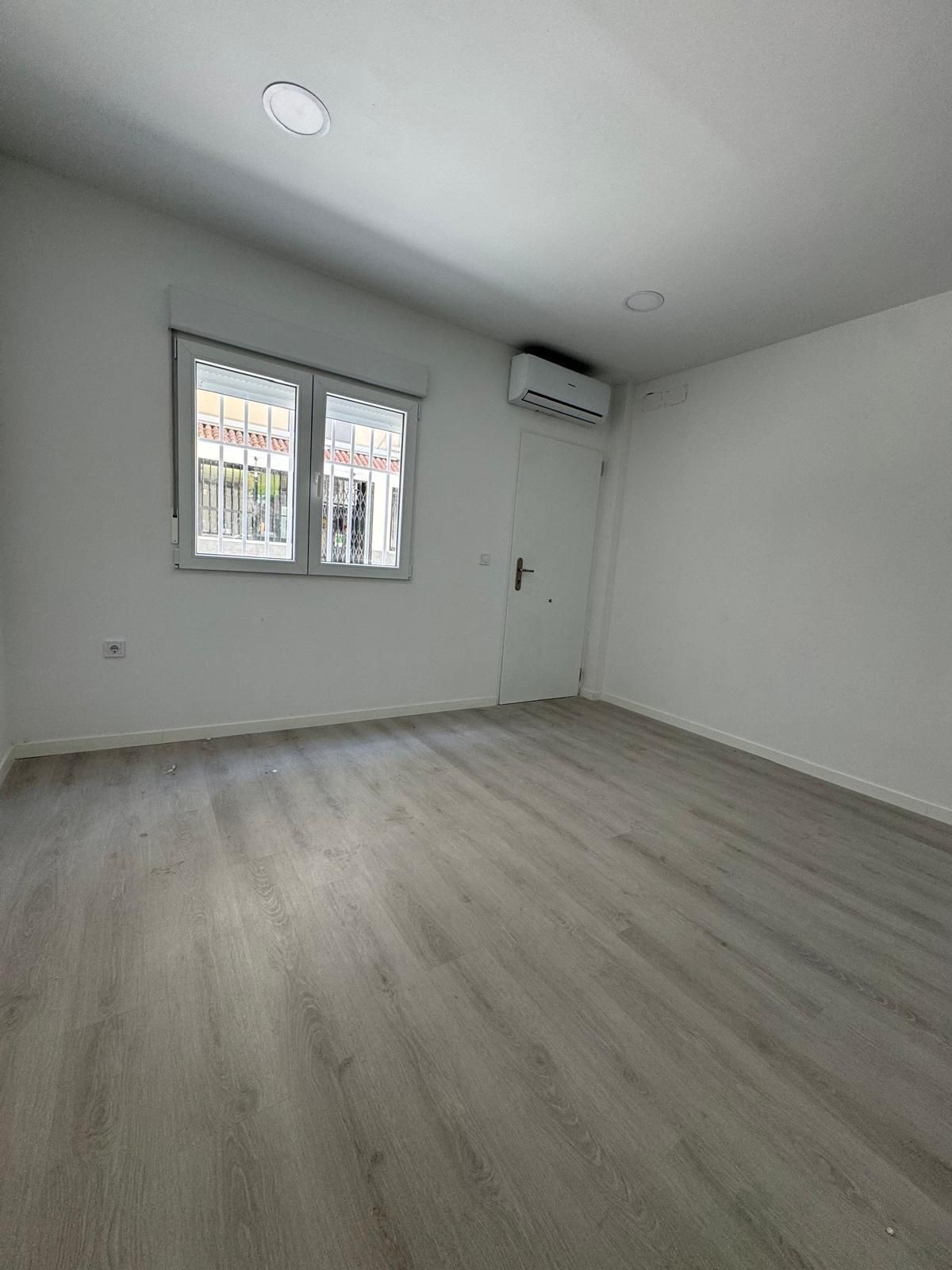 Bedroom of Apartment for sale in Alcorcón