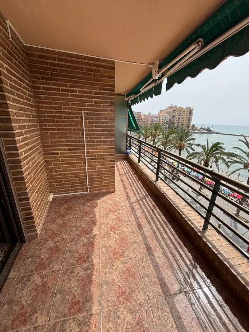 Apartment for sale in Avenida de los Marineros 5, imagen 2