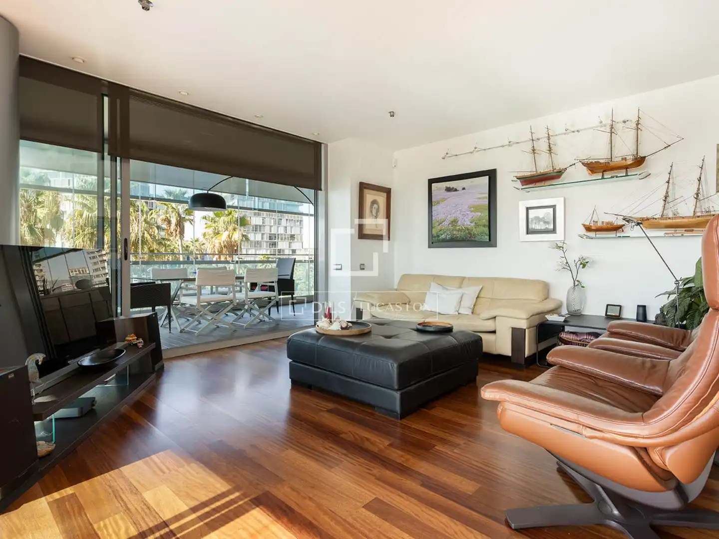 Sala de estar de Piso en venta en Barcelona con Aire acondicionado, Calefacción y Jardín privado