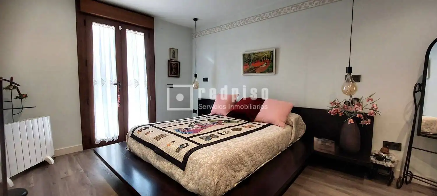 Bedroom of Houses for sale in Malpica de Tajo  with Air Conditioner, Heating and Storage room