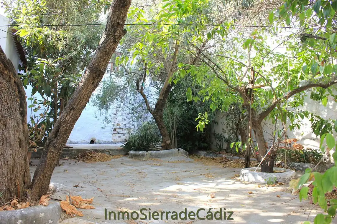 Garden of Houses for sale in Algodonales  with Air Conditioner, Private garden and Storage room
