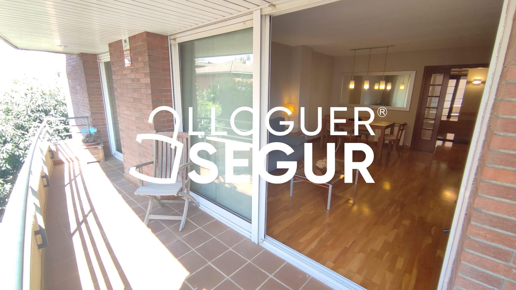 Exterior view of Flat to rent in Sant Feliu de Llobregat  with Heating, Terrace and Storage room