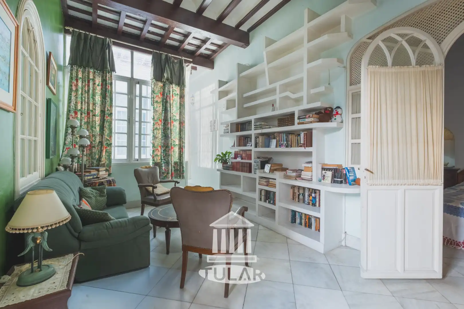 Living room of Houses for sale in El Puerto de Santa María  with Air Conditioner and Terrace