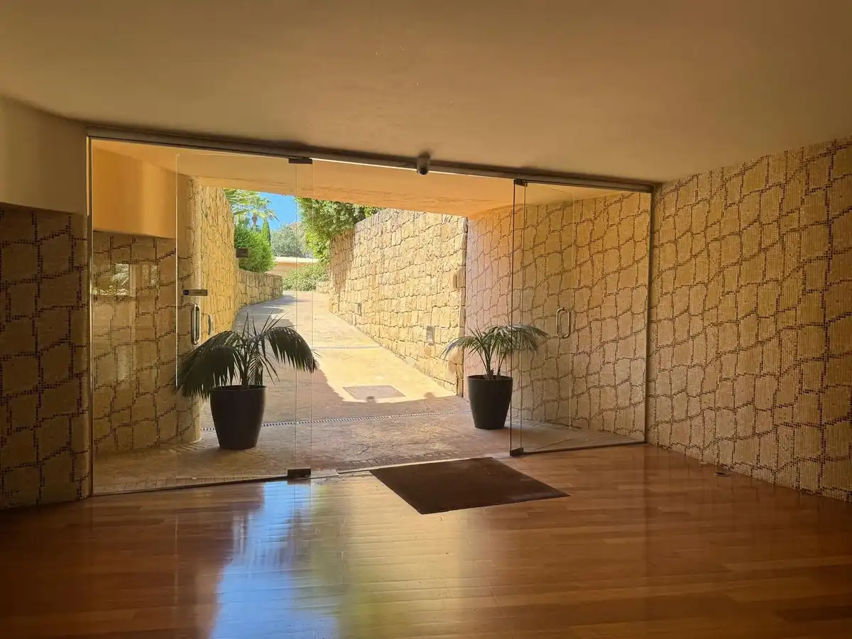 Wohnung mit Aufzug zum Verkauf in Nueva Andalucía, imagen 30