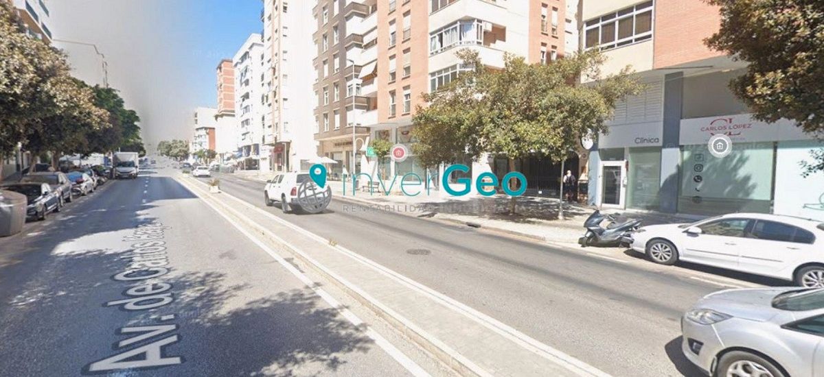 Vista exterior de Local en venda en Málaga Capital amb Moblat