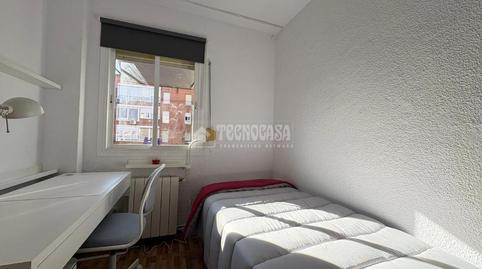 Photo 2 of Flat to rent in Juan de la Cierva, Getafe
