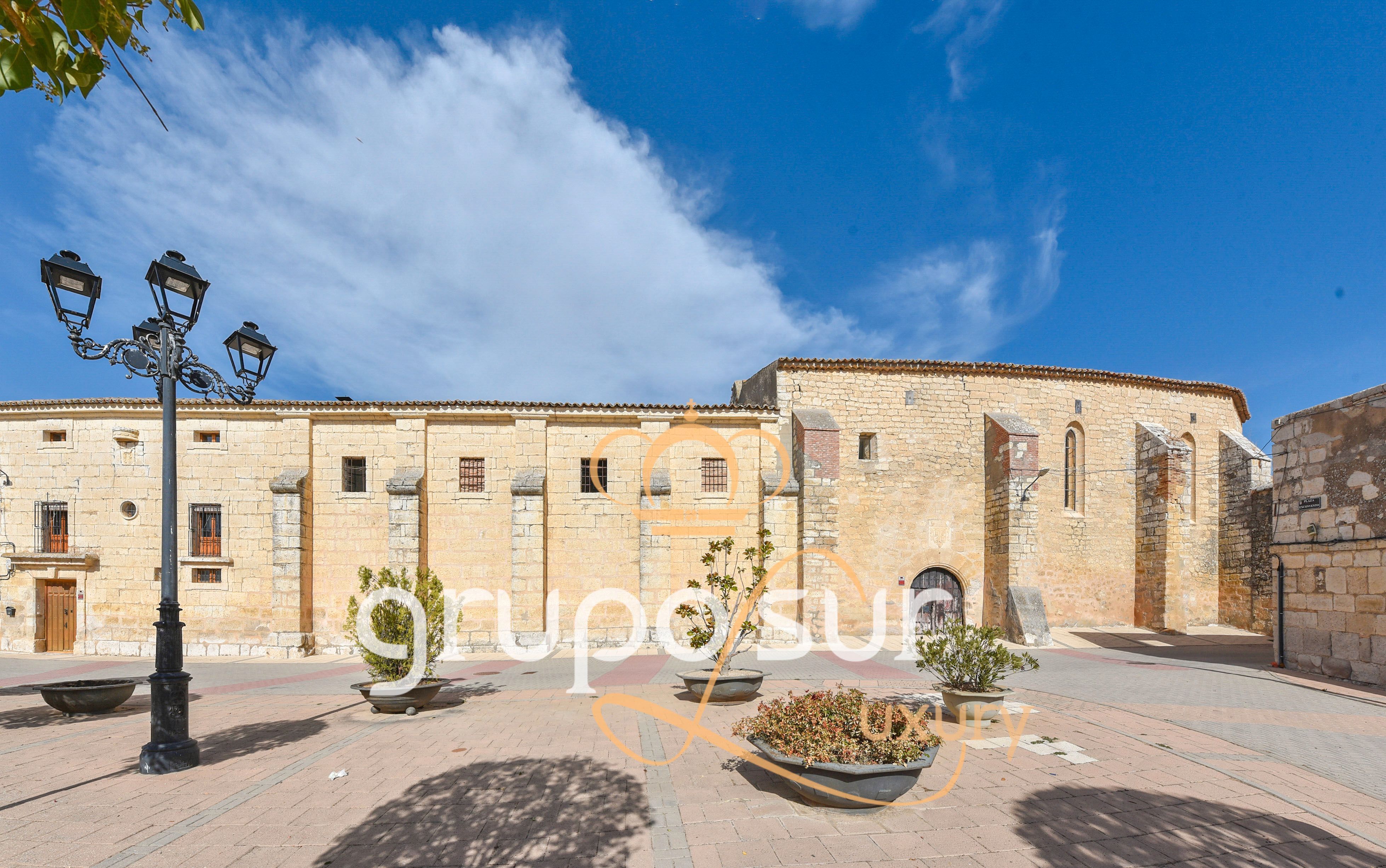 Exterior view of House or chalet for sale in San Cebrián de Mazote  with Heating, Private garden and Parquet flooring