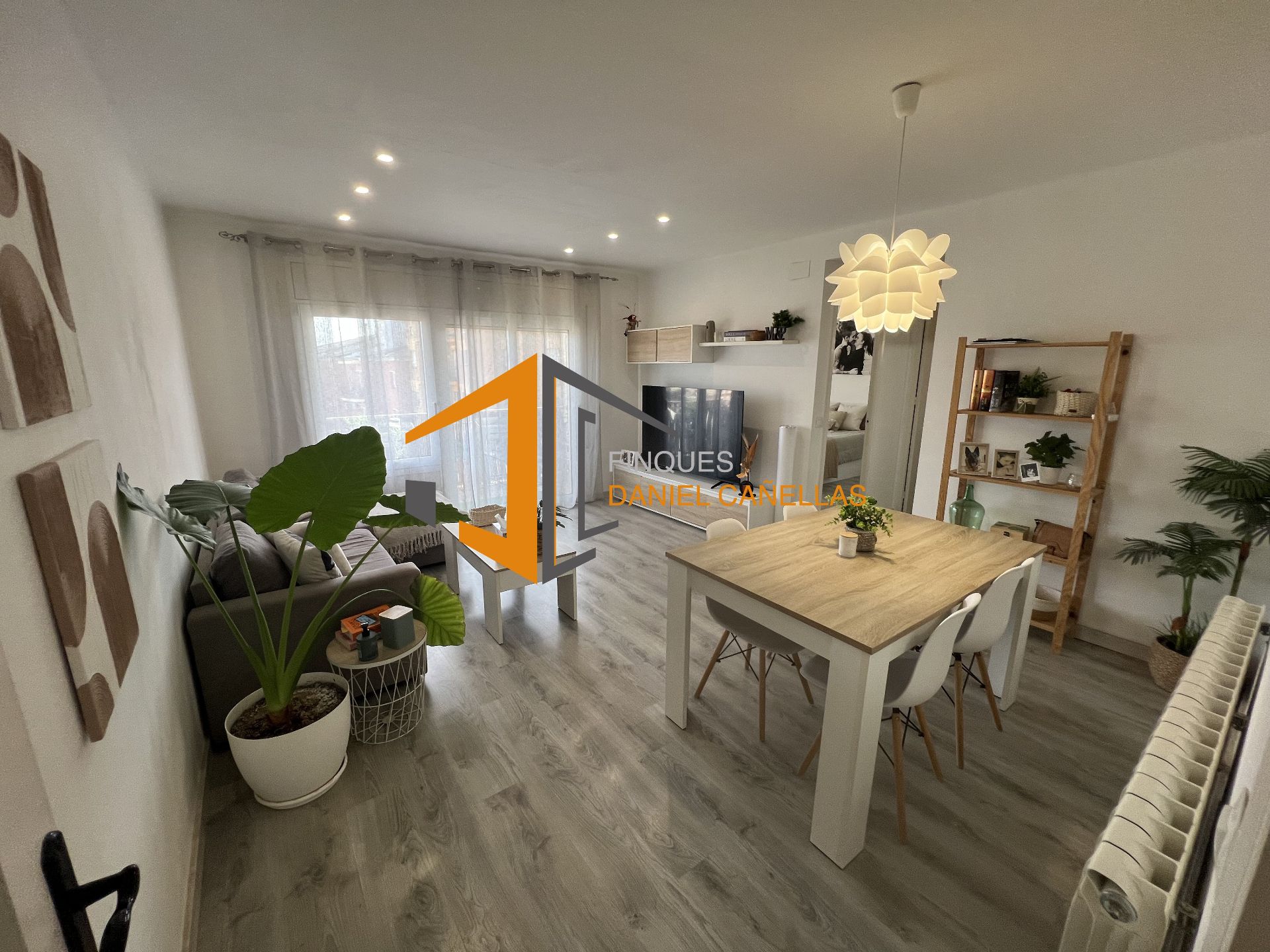 Exterior view of Flat for sale in Cervera  with Heating, Parquet flooring and Furnished