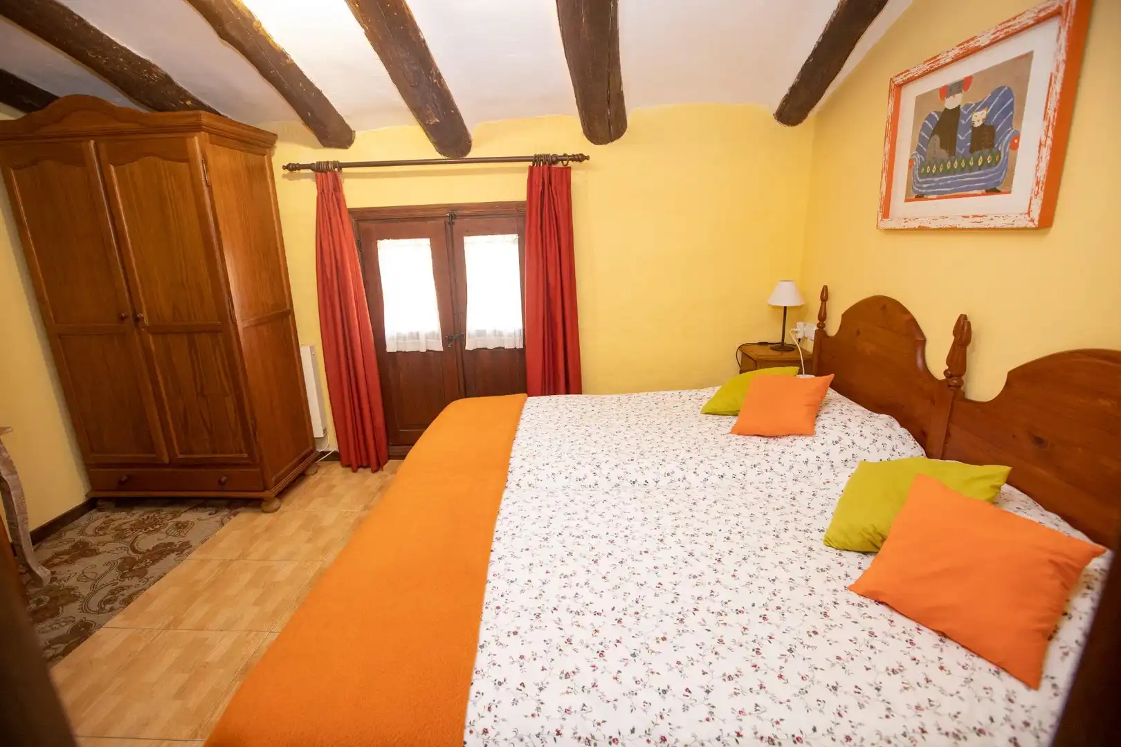 Schlafzimmer von Gebäude zum Verkauf in Siétamo