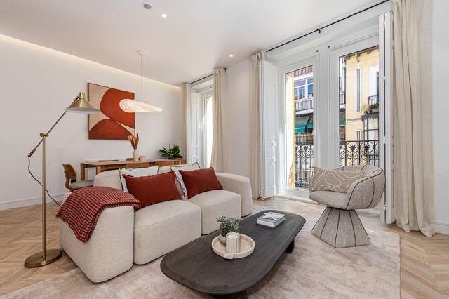 Piso en Venta en De Hortaleza en Justicia - Chueca