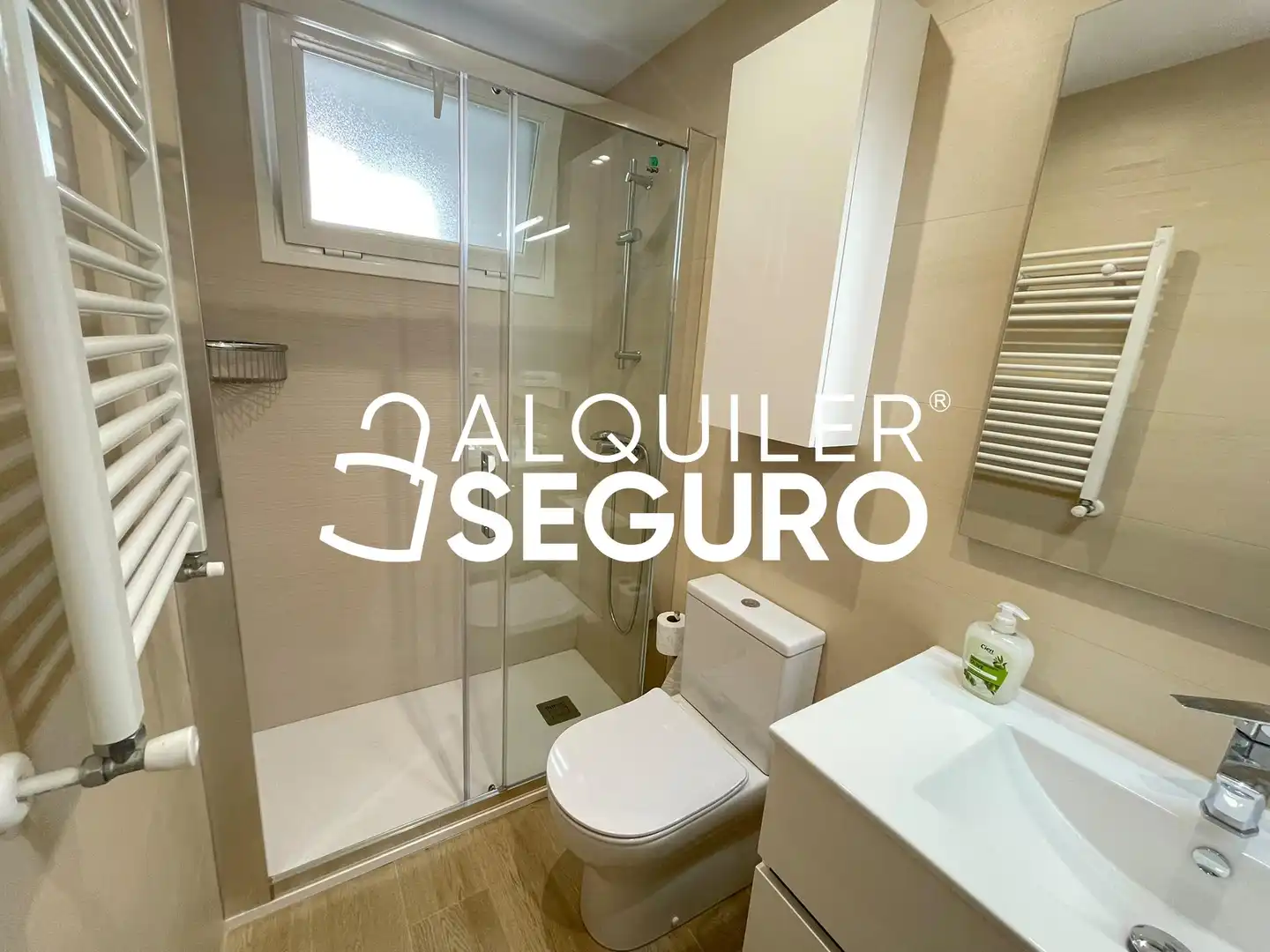 Wohnung zur Miete in de San Juan de Mata, Ciudad Universitaria