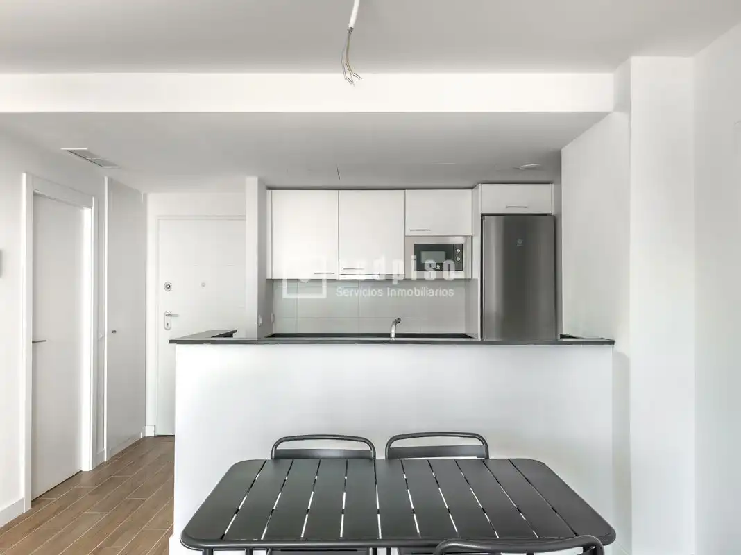 Cocina de Piso en venta en Madrid con Aire acondicionado, Calefacción y Jardín privado