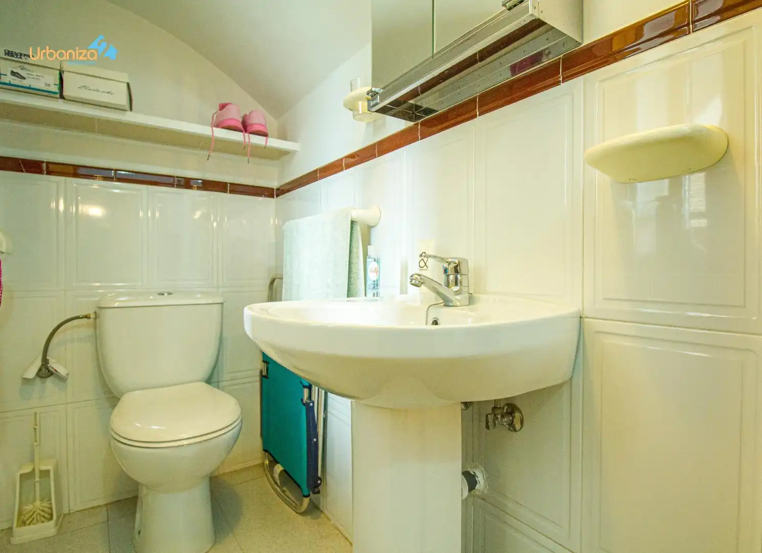 Baño de Casa adosada en venta en Badajoz con Aire acondicionado, Jardín privado y Terraza