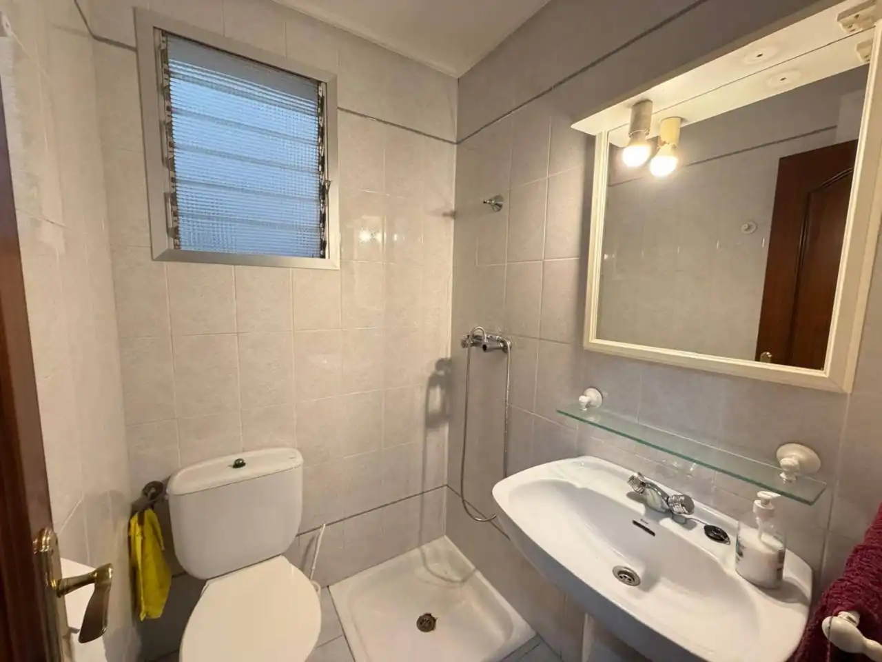 Bathroom of Houses for sale in Artana  with Terrace and Furnished