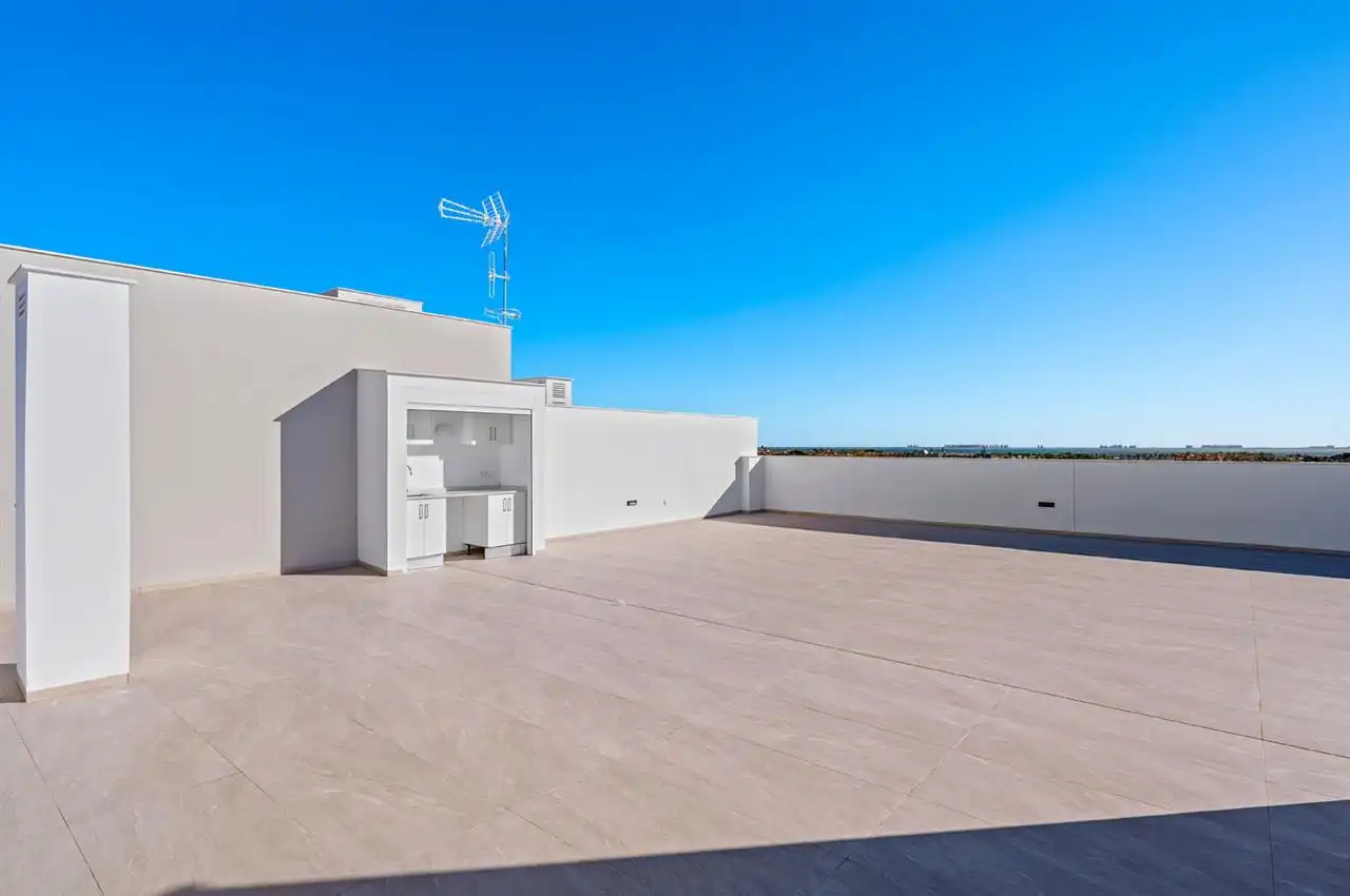 Terrassa de Apartament en venda en Los Alcázares amb Piscina i Moblat