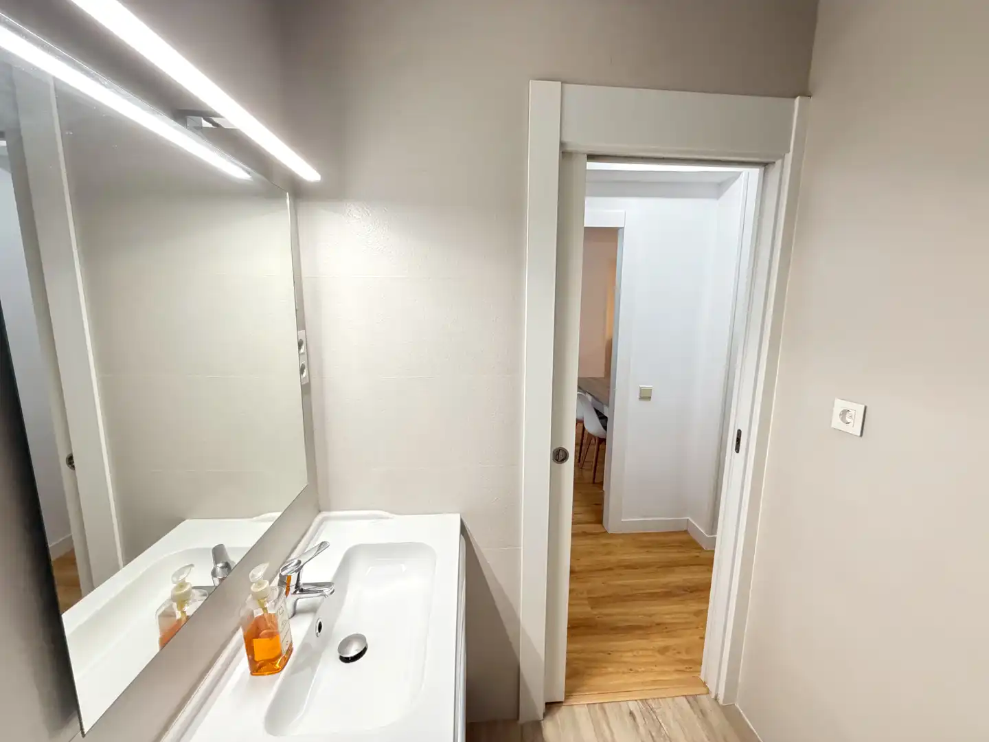Bathroom of Flat for sale in Alcalá de Henares  with Air Conditioner and Heating