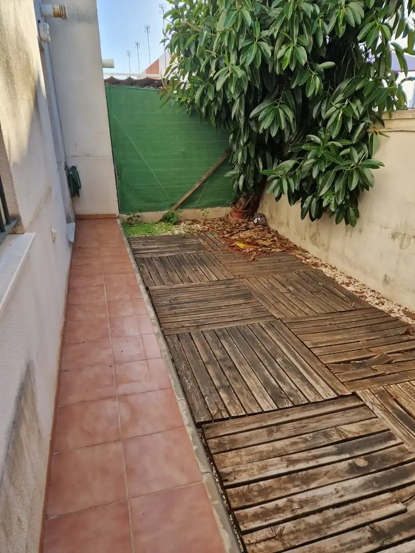 Houses for rent in Calle Chile, Umbrete